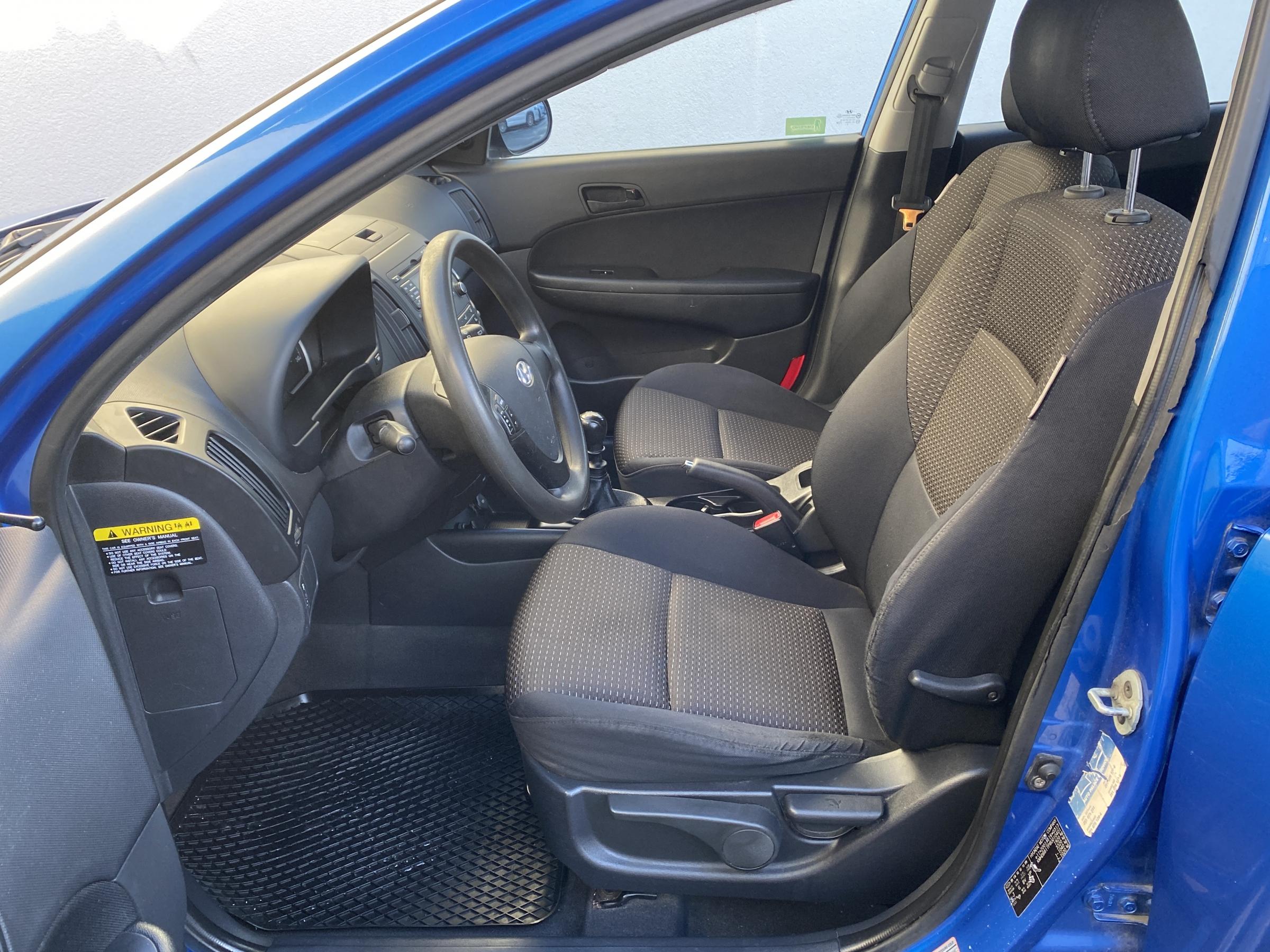 Hyundai i30, 2010 - pohled č. 9