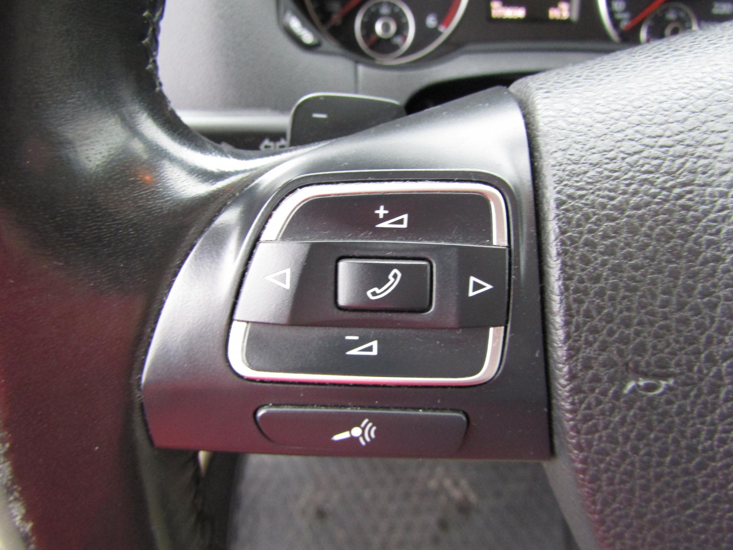 Volkswagen Sharan, 2014 - pohled č. 13