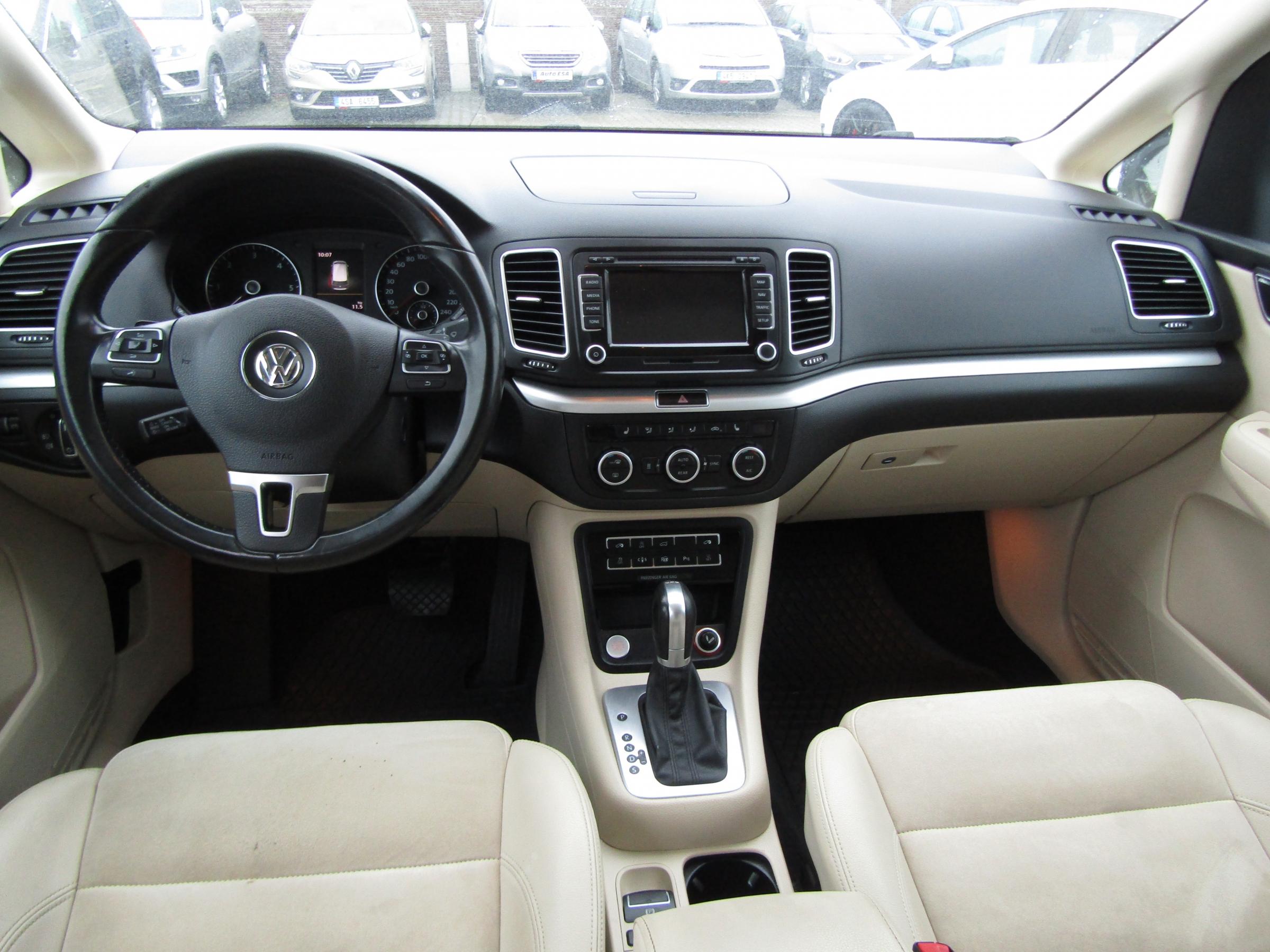 Volkswagen Sharan, 2014 - pohled č. 8