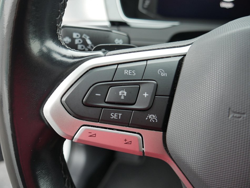 Volkswagen Passat 2.0TDi Elegance