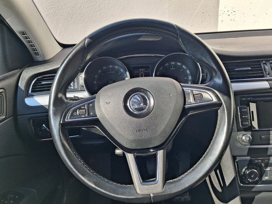 Škoda Superb II 2.0 TDi Ambiente