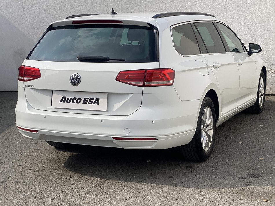 Volkswagen Passat 2.0 TDi Comfortline