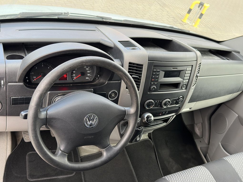 Volkswagen Crafter 2.0TDi  L2H1