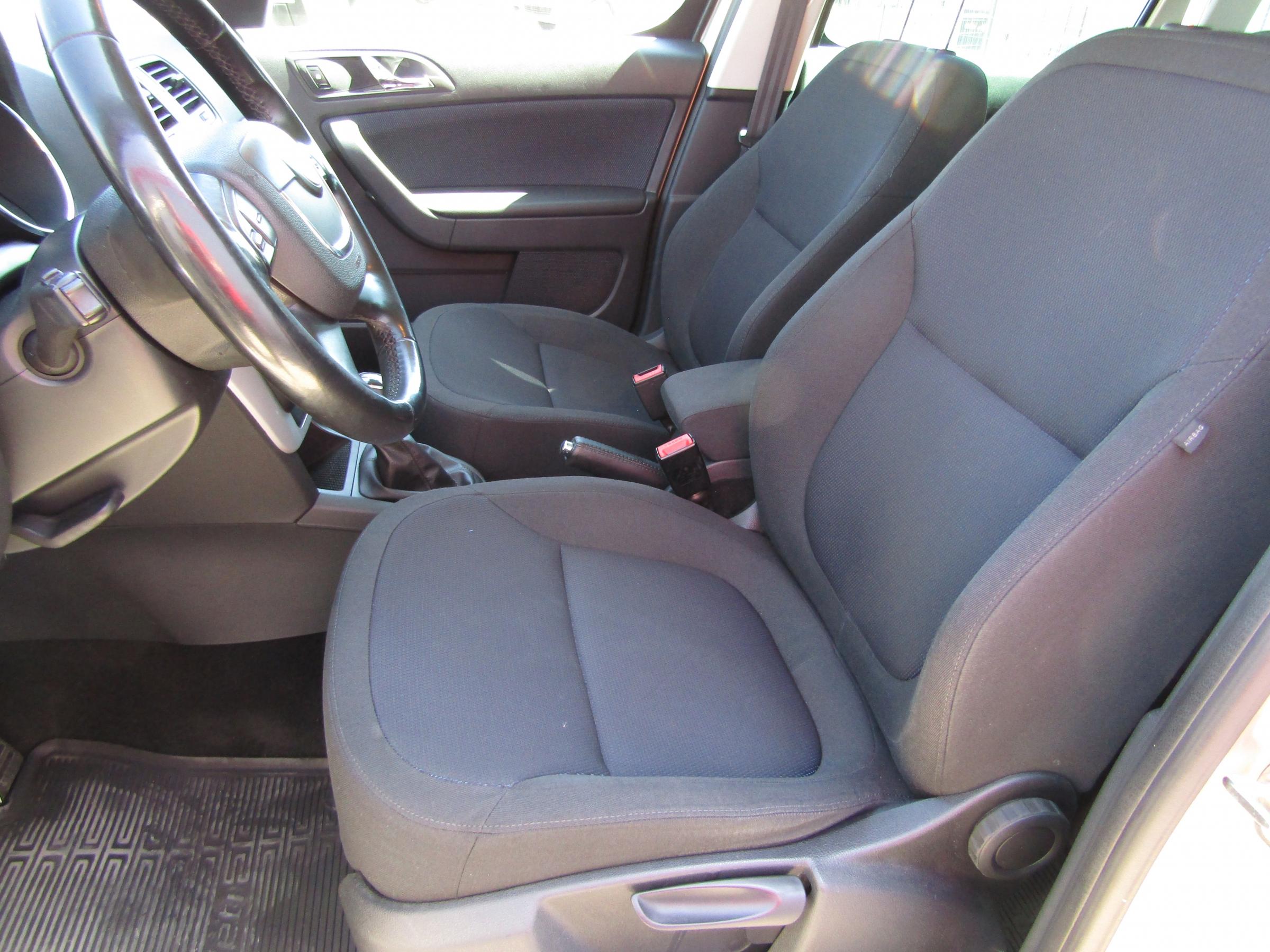 Škoda Yeti, 2013 - pohled č. 9