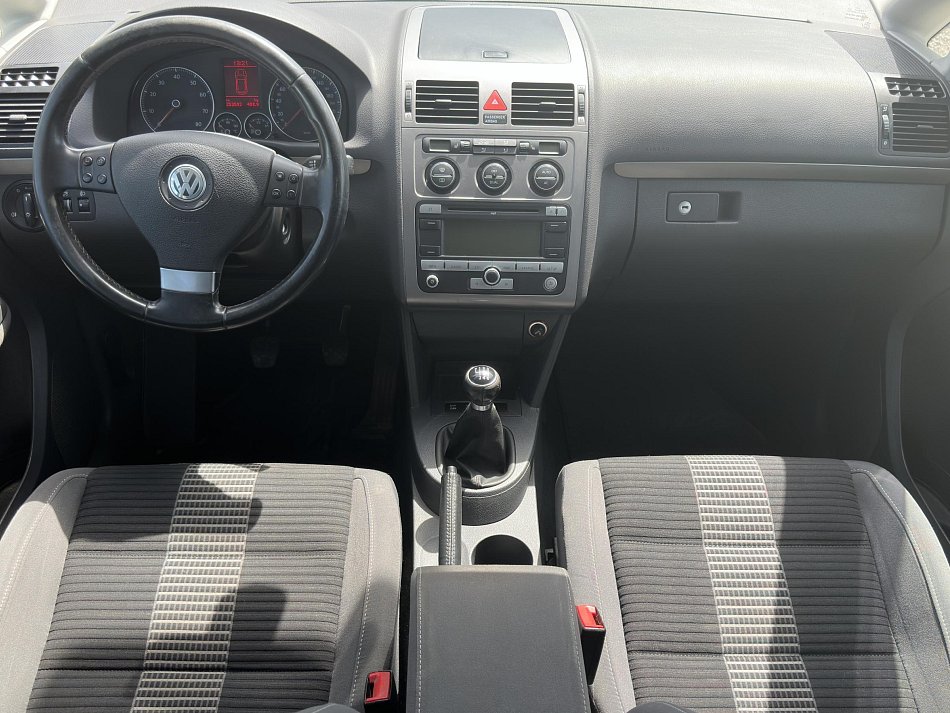 Volkswagen Touran 1.4TSi 