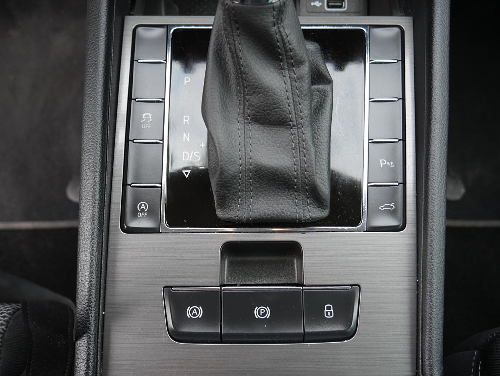 Škoda Superb III 2.0 TDi 
