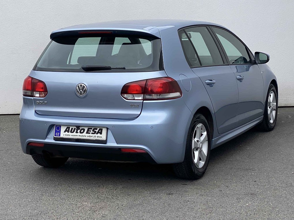Volkswagen Golf 1.2 TSi 
