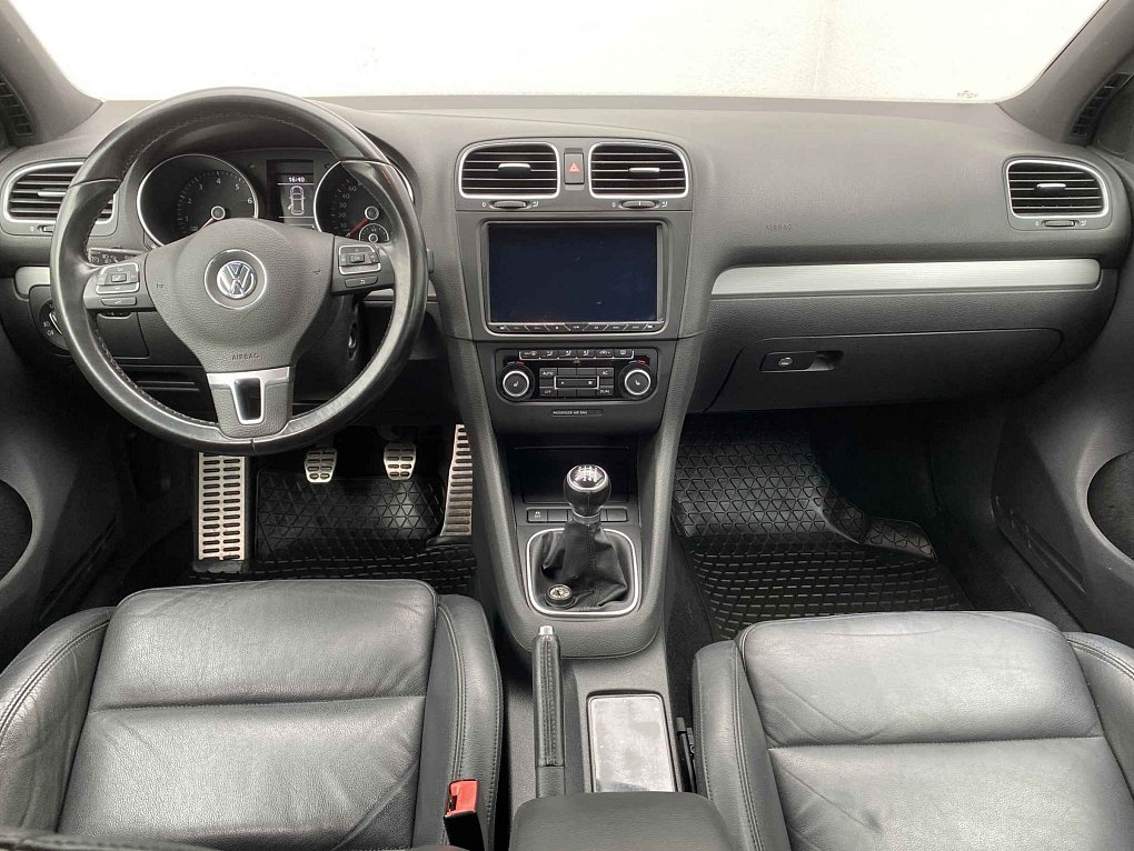 Volkswagen Golf 1.2 TSi 