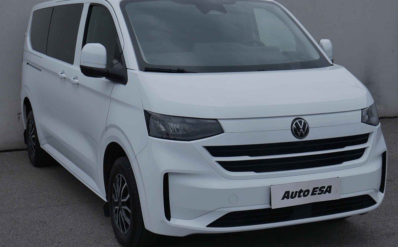 Volkswagen Transporter 2.0TDi  L2 6míst