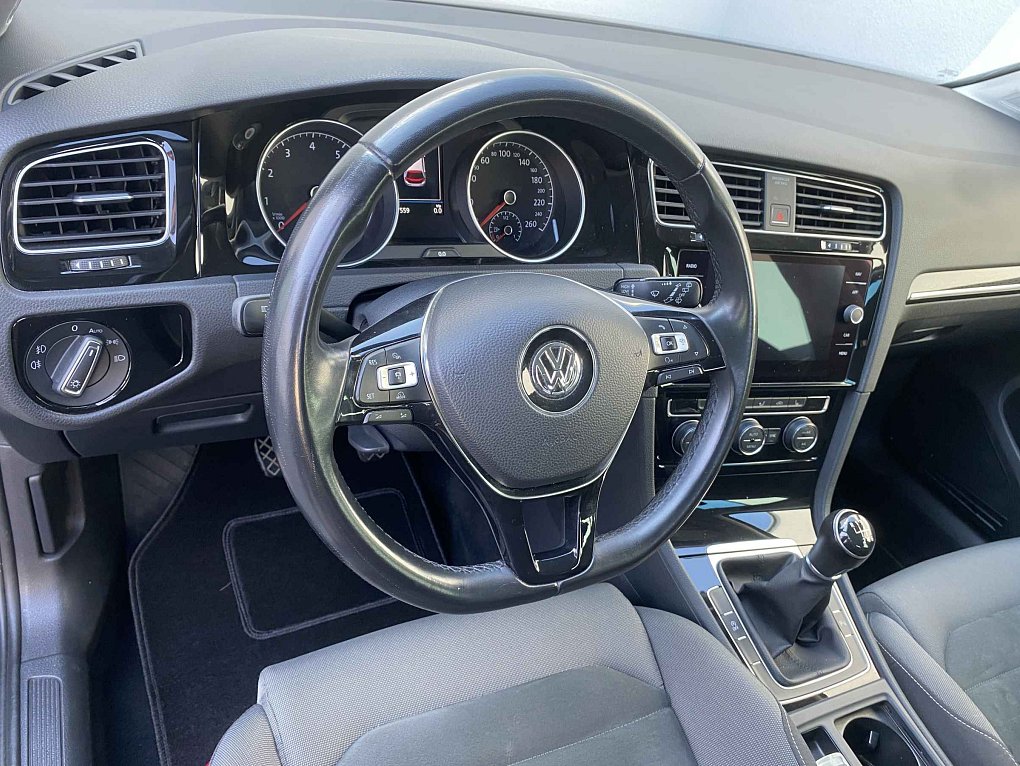 Volkswagen Golf 1.5 TSi Highline