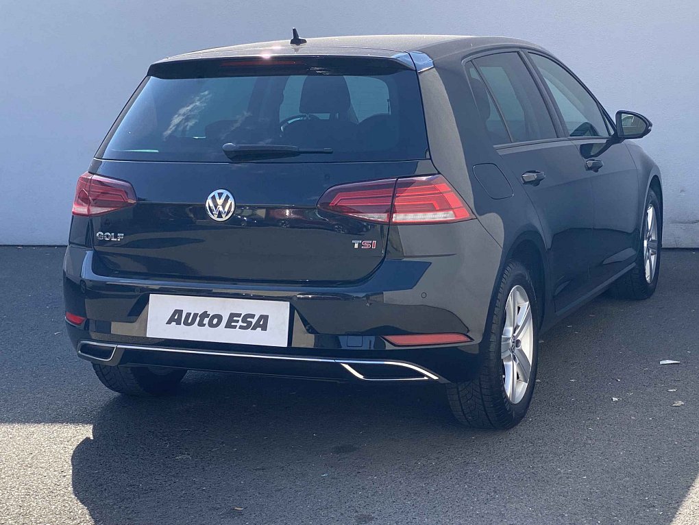 Volkswagen Golf 1.5 TSi Highline
