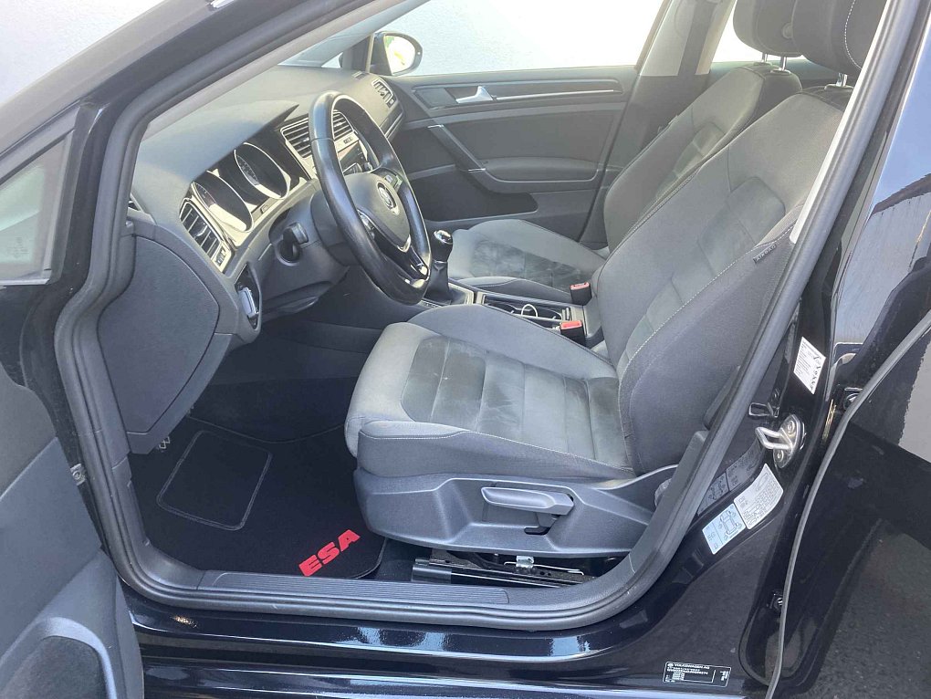 Volkswagen Golf 1.5 TSi Highline