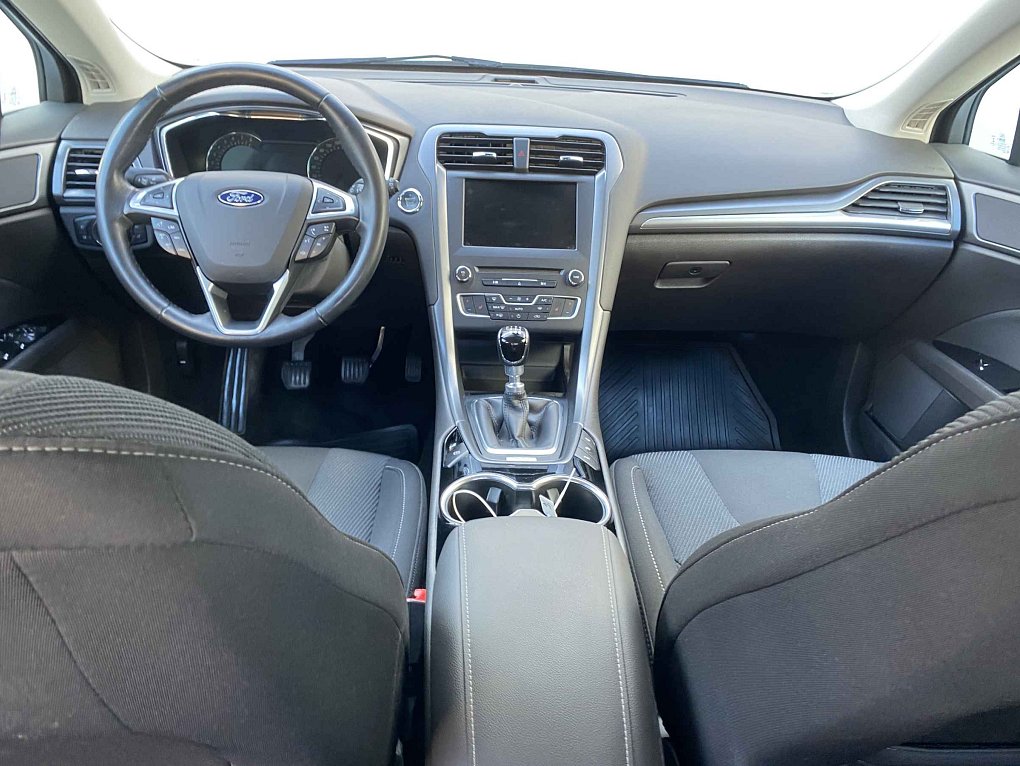 Ford Mondeo 1.5EB Titanium