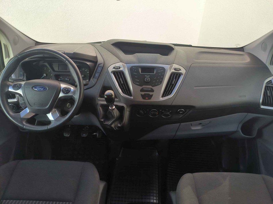 Ford Transit Custom 2.2TDCi Trend L2 9míst