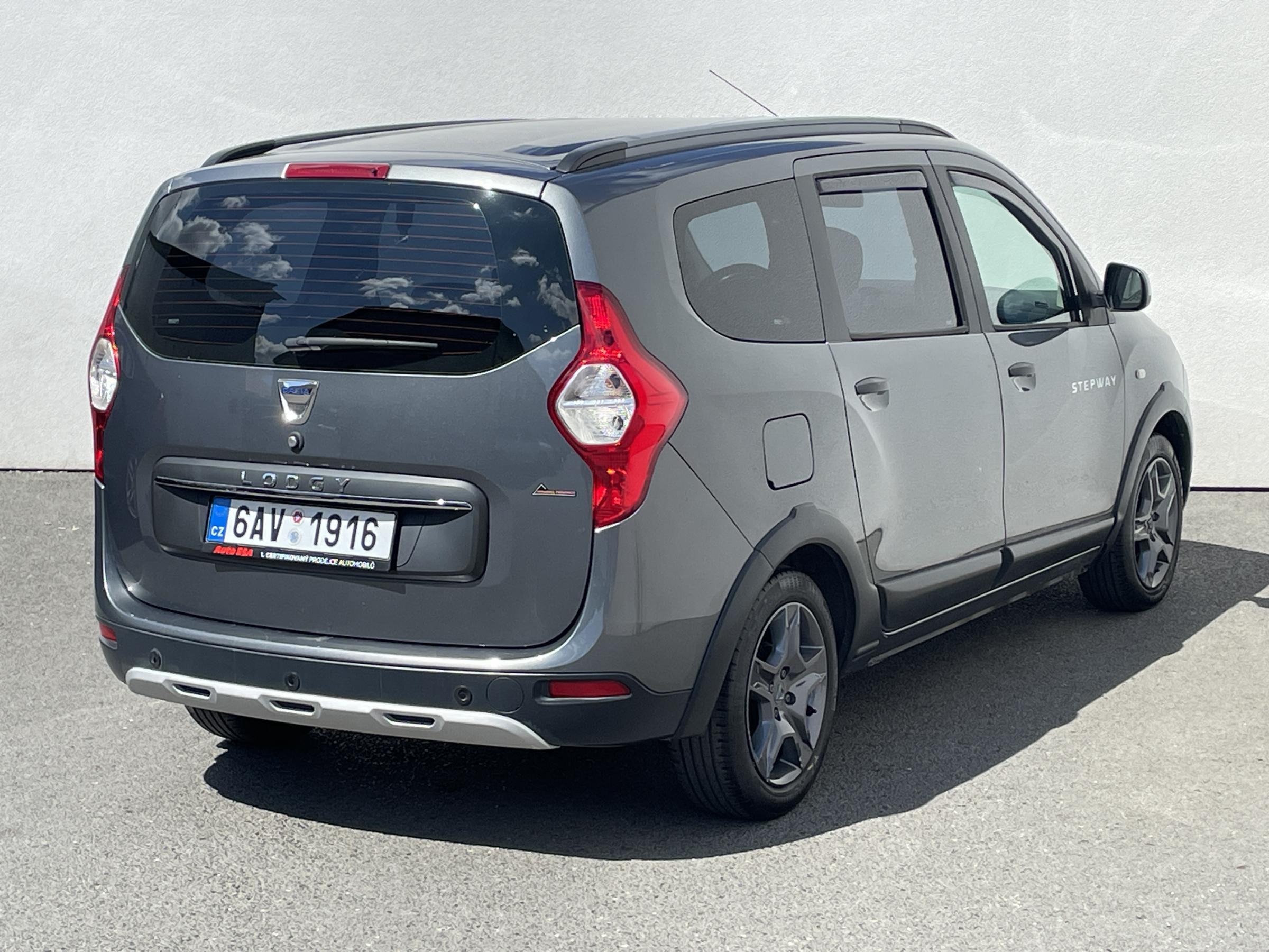 Dacia Lodgy, 2018 - pohled č. 4