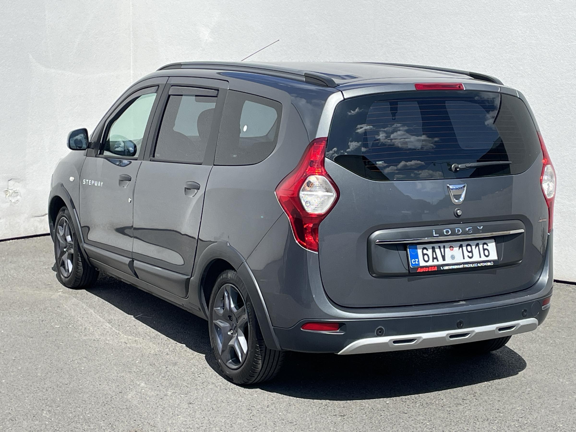 Dacia Lodgy, 2018 - pohled č. 6