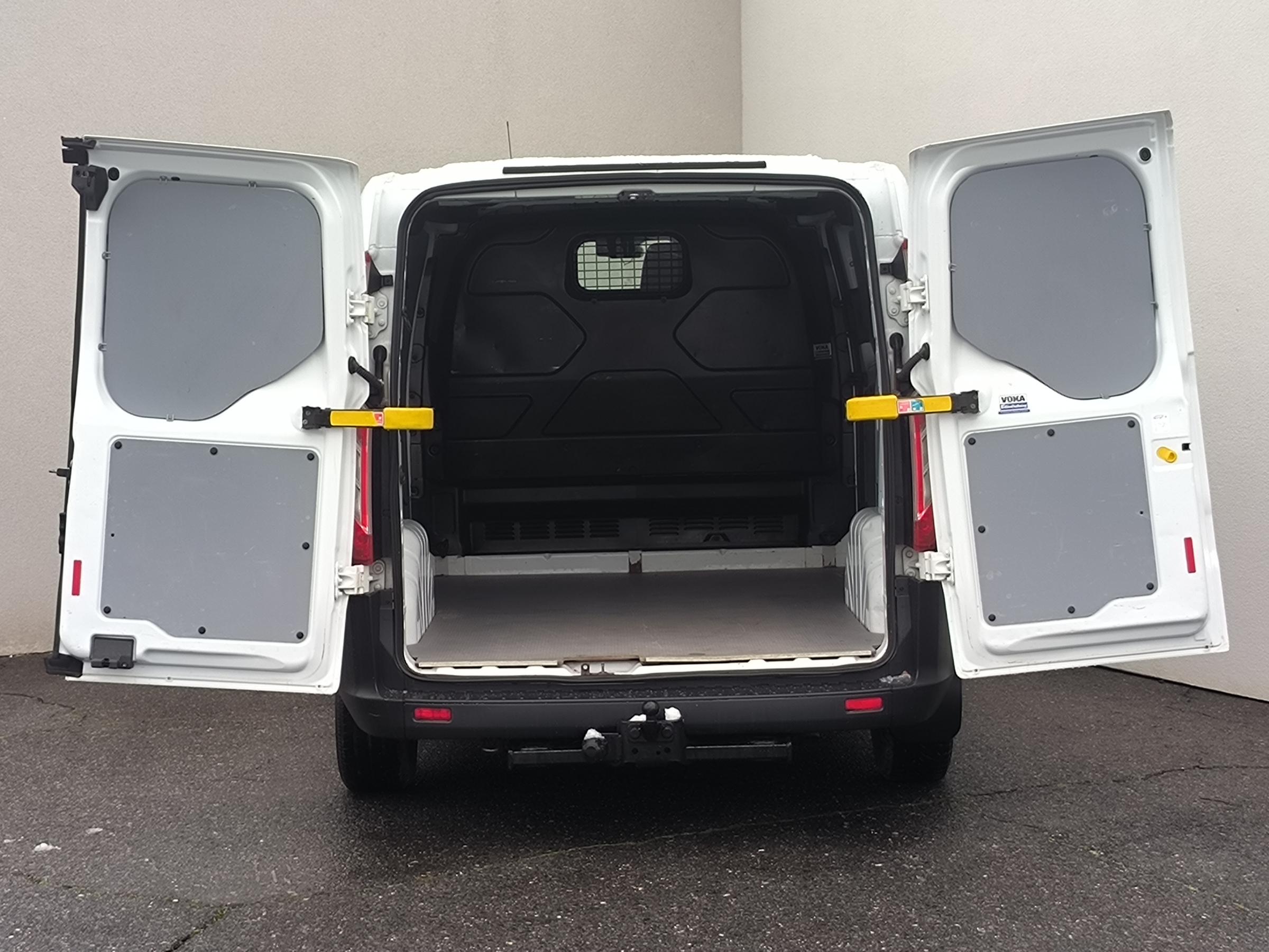 Ford Transit Custom, 2015 - pohled č. 7