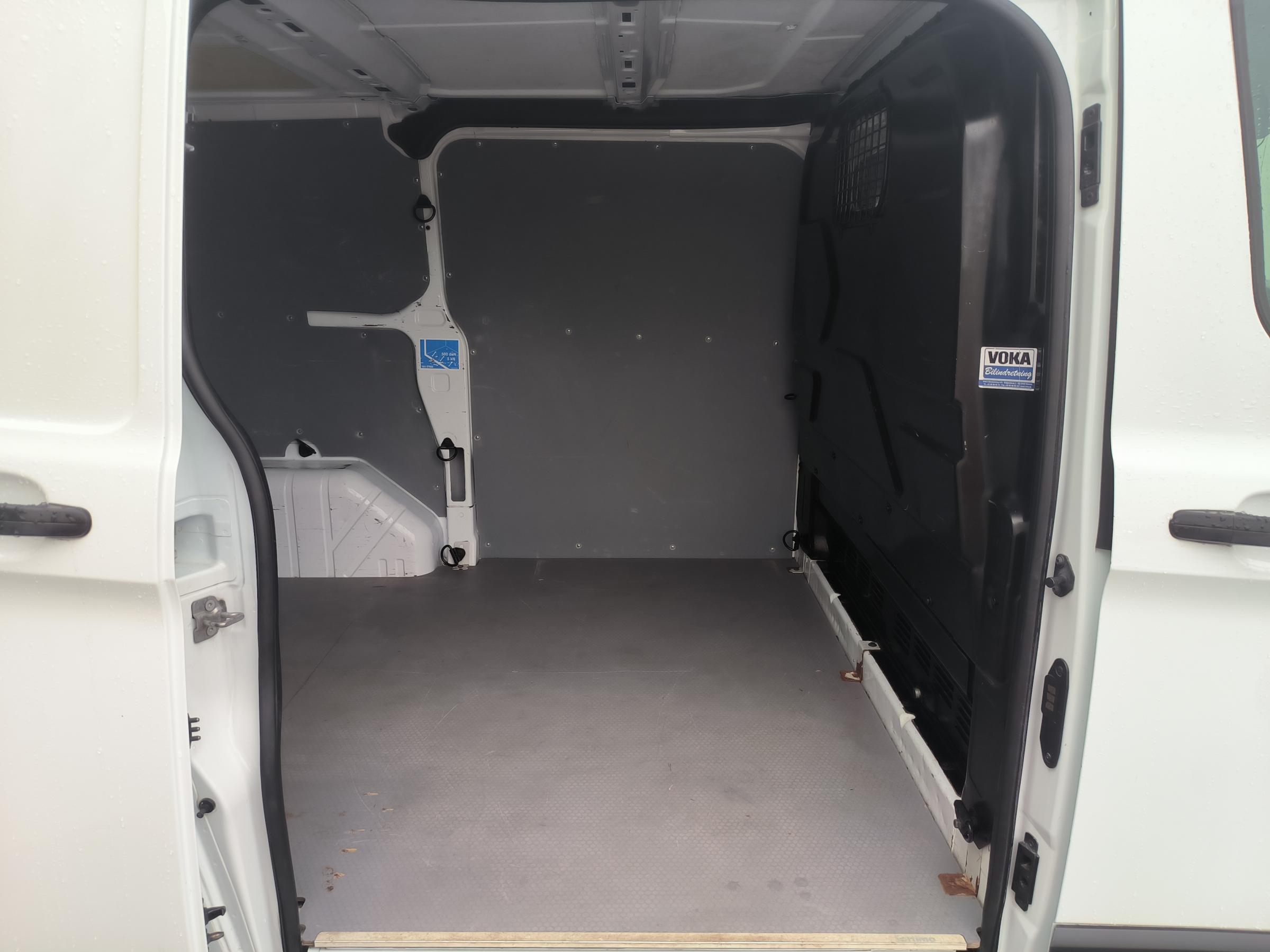 Ford Transit Custom, 2015 - pohled č. 9