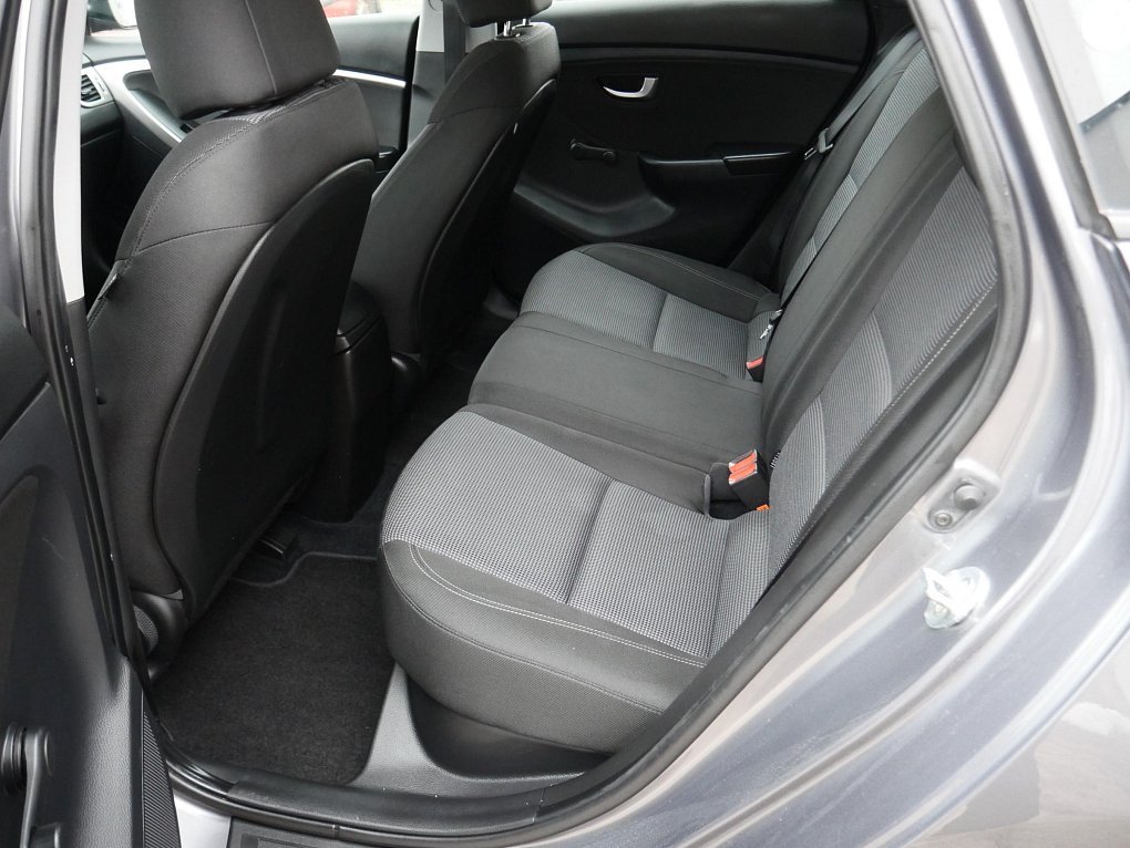 Hyundai I30 1.6 CRDi 