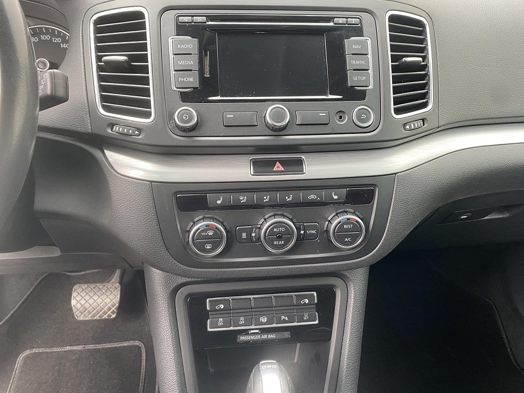 Volkswagen Sharan 2.0 TDI CUP 7míst