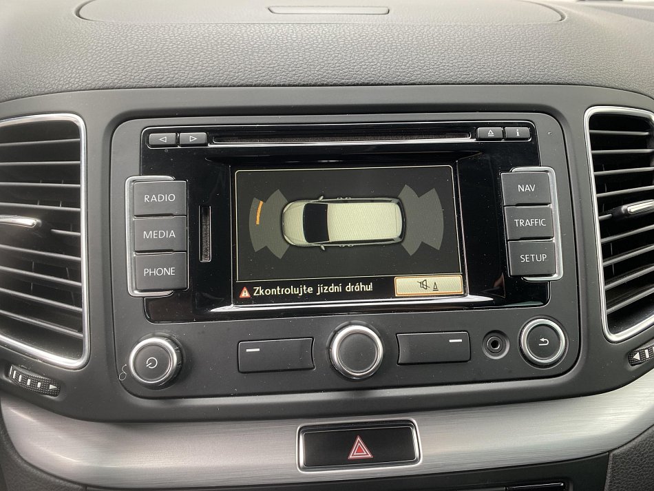 Volkswagen Sharan 2.0 TDI CUP 7míst