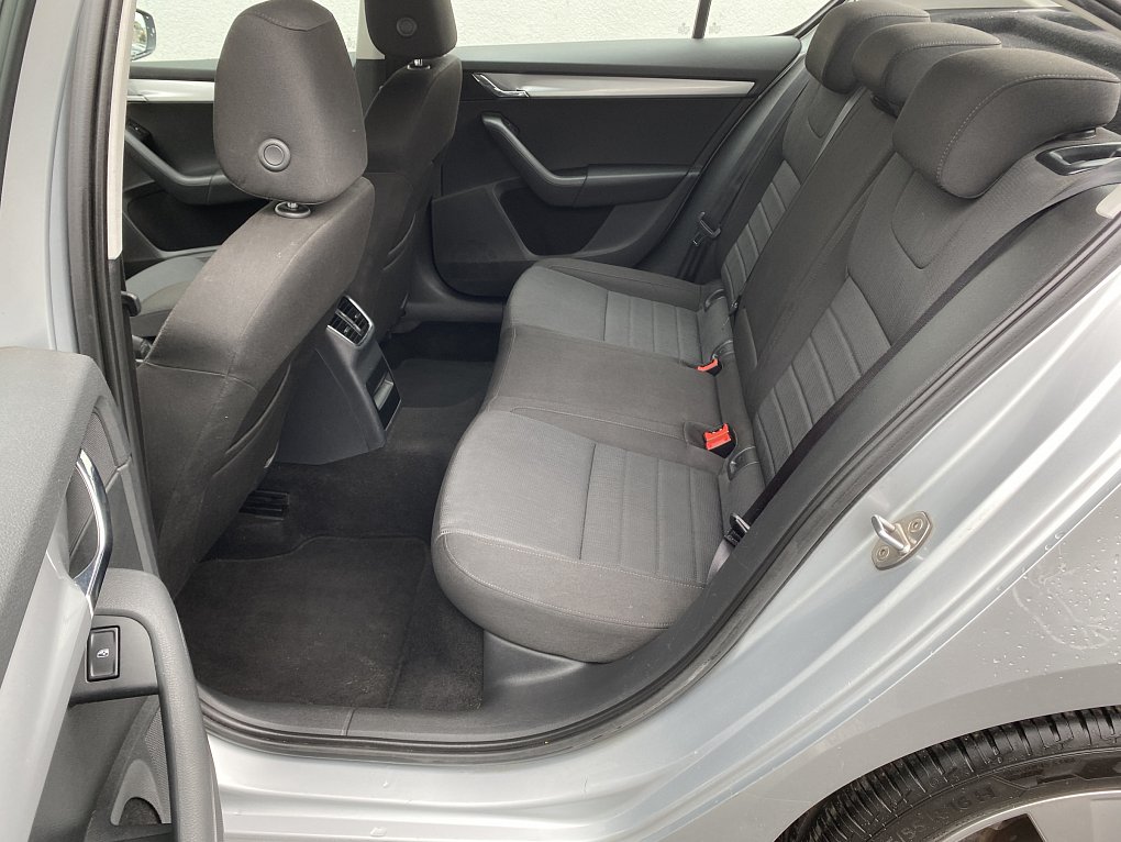 Škoda Octavia III 1.6 TDI 