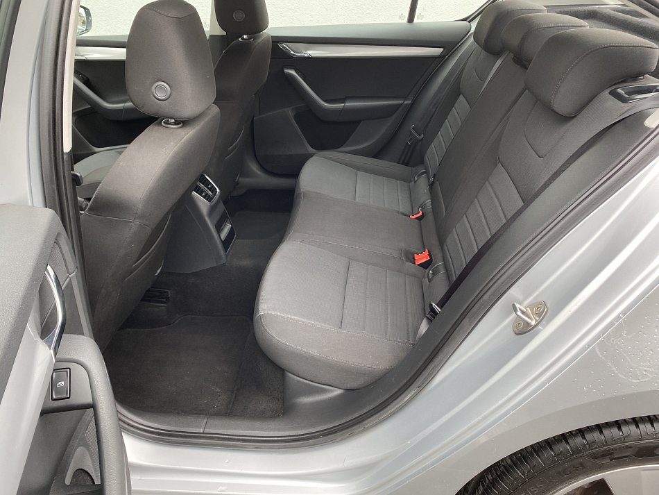 Škoda Octavia III 1.6 TDI 