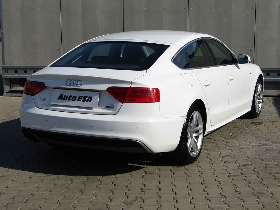 Audi A5 2.0 TDi  Quattro