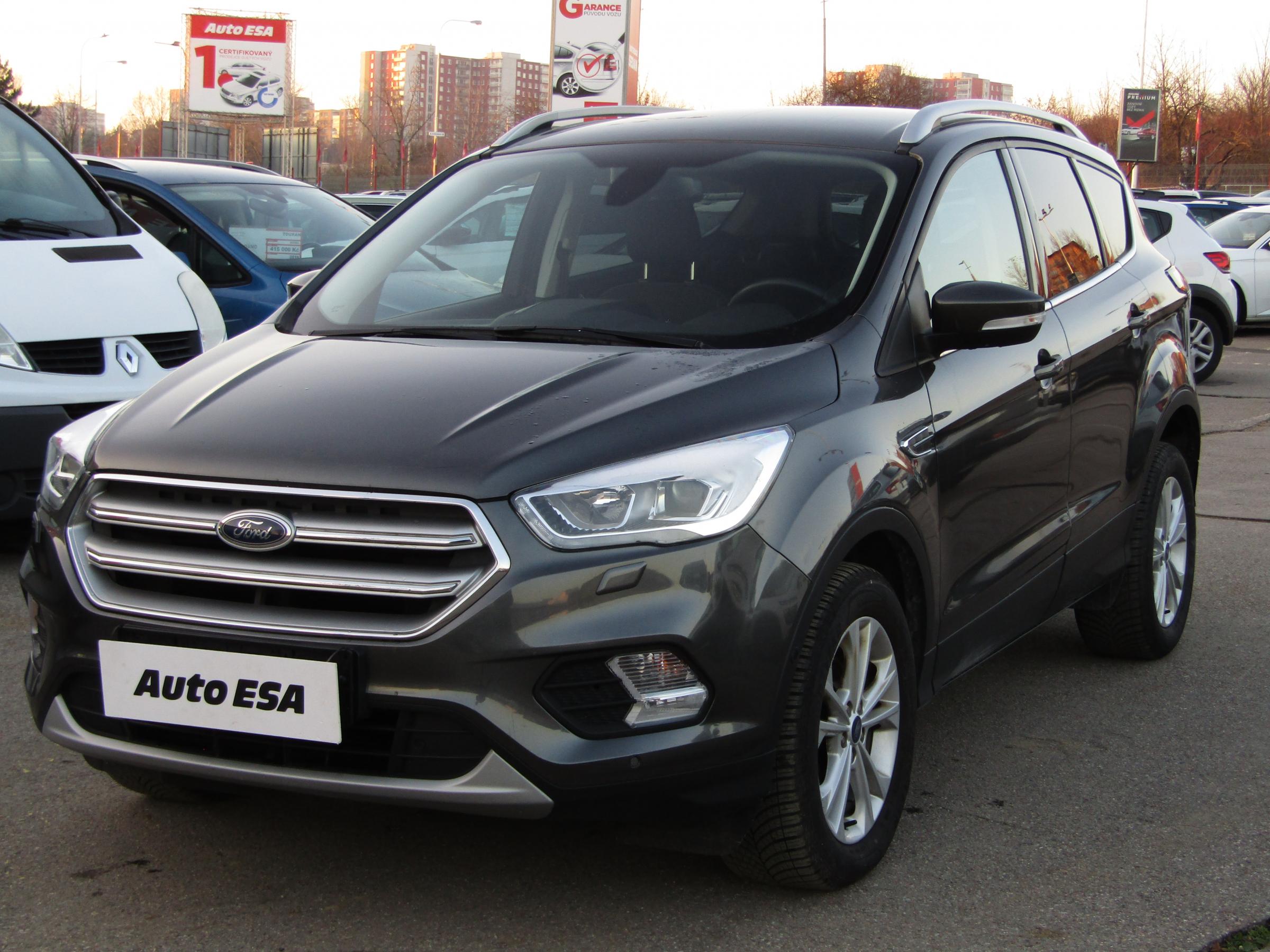 Ford Kuga, 2018 - pohled č. 3