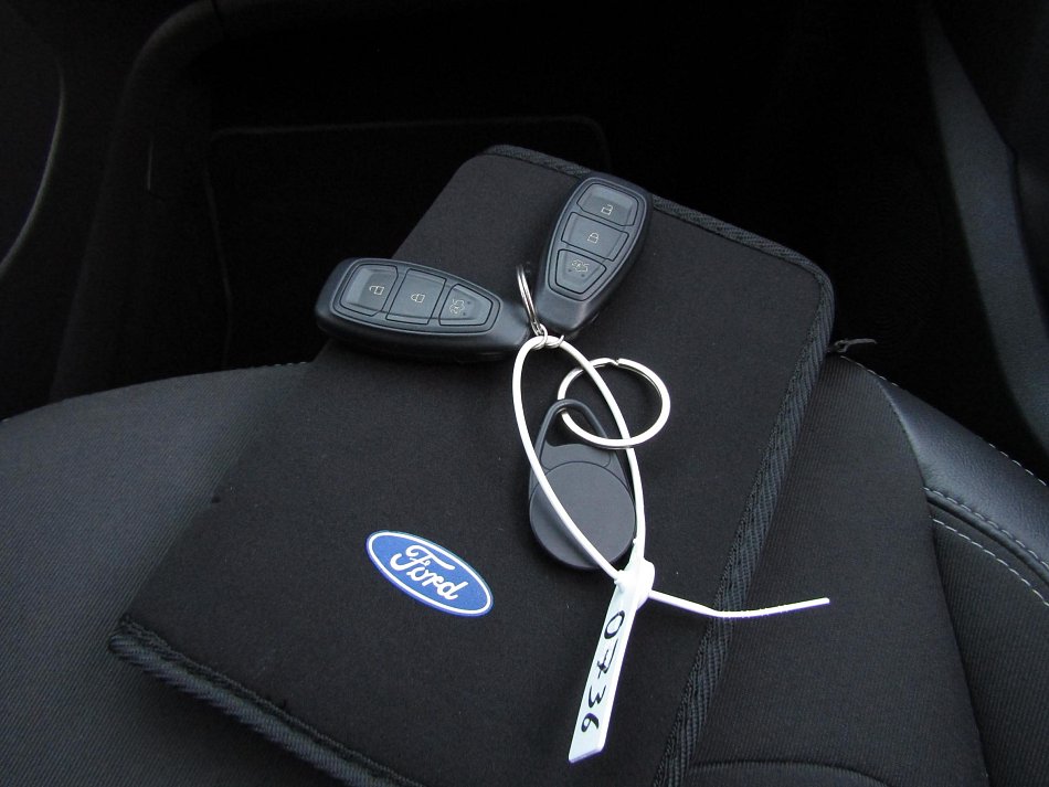 Ford Kuga 1.5EB Titanium