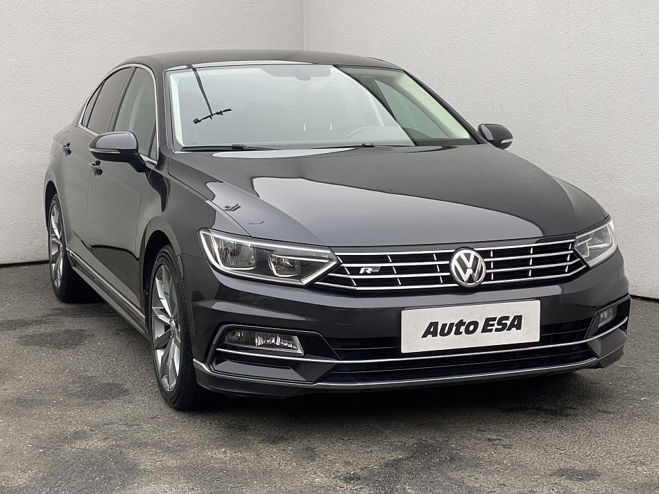 Volkswagen Passat 2.0 TDi R-Line