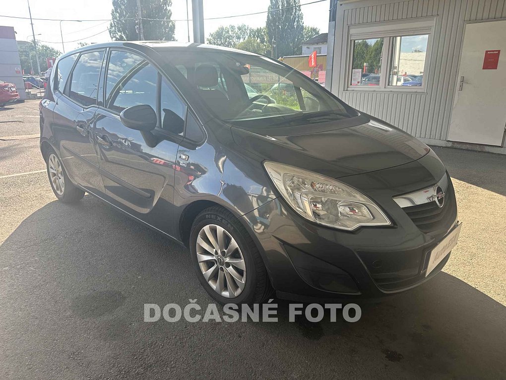 Opel Meriva 1.4i 