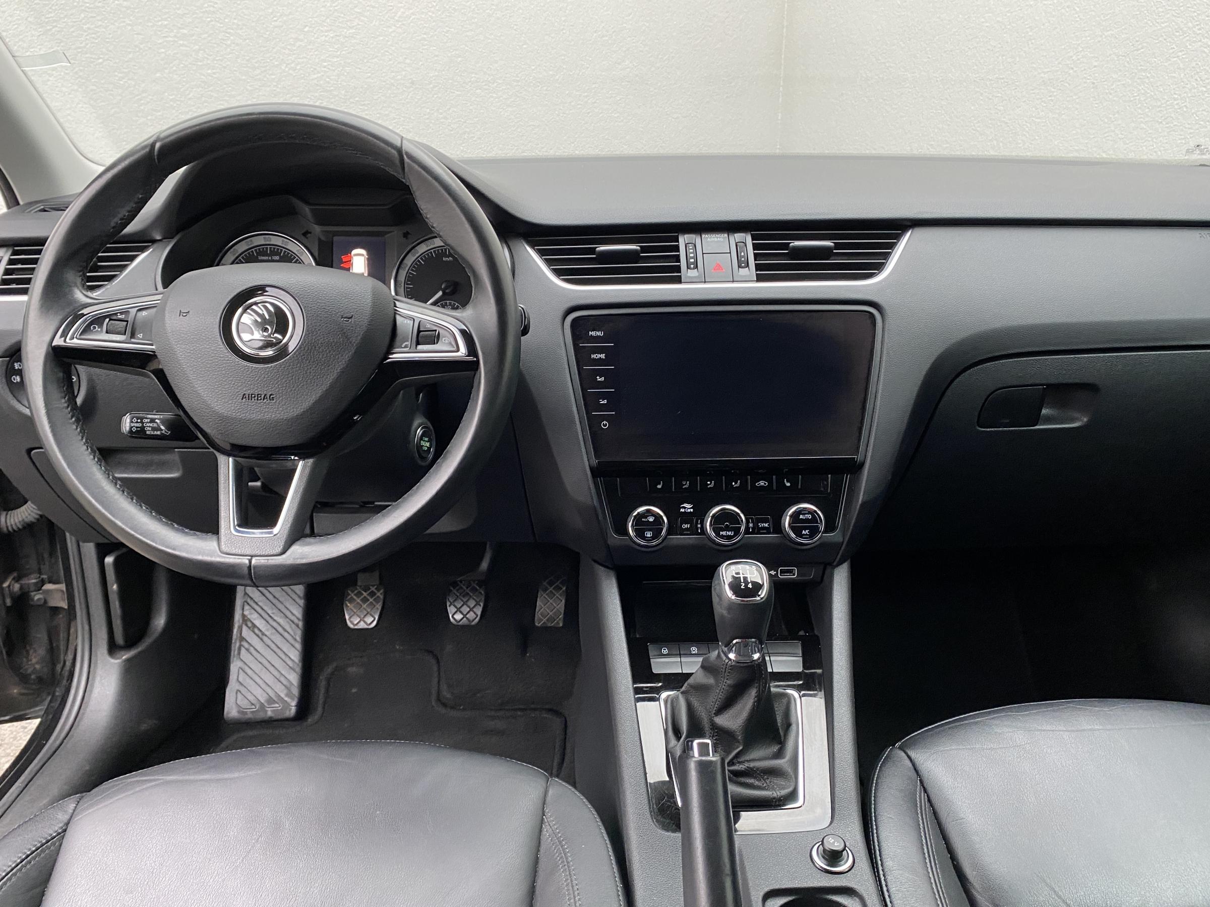 Škoda Octavia III, 2018 - pohled č. 10