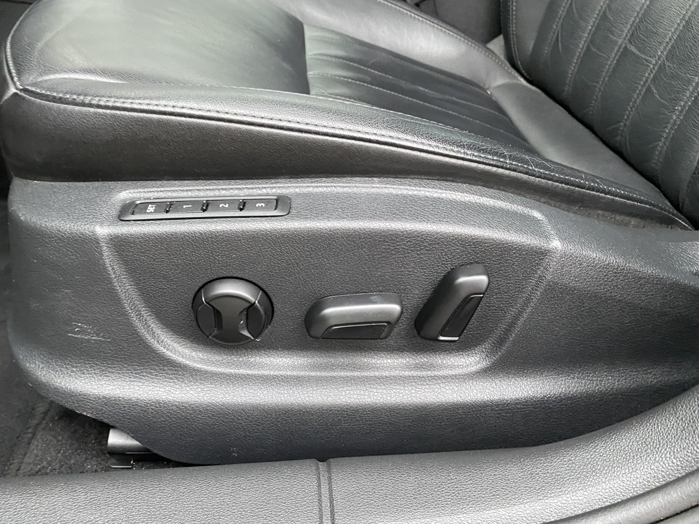 Škoda Octavia III, 2018 - pohled č. 16