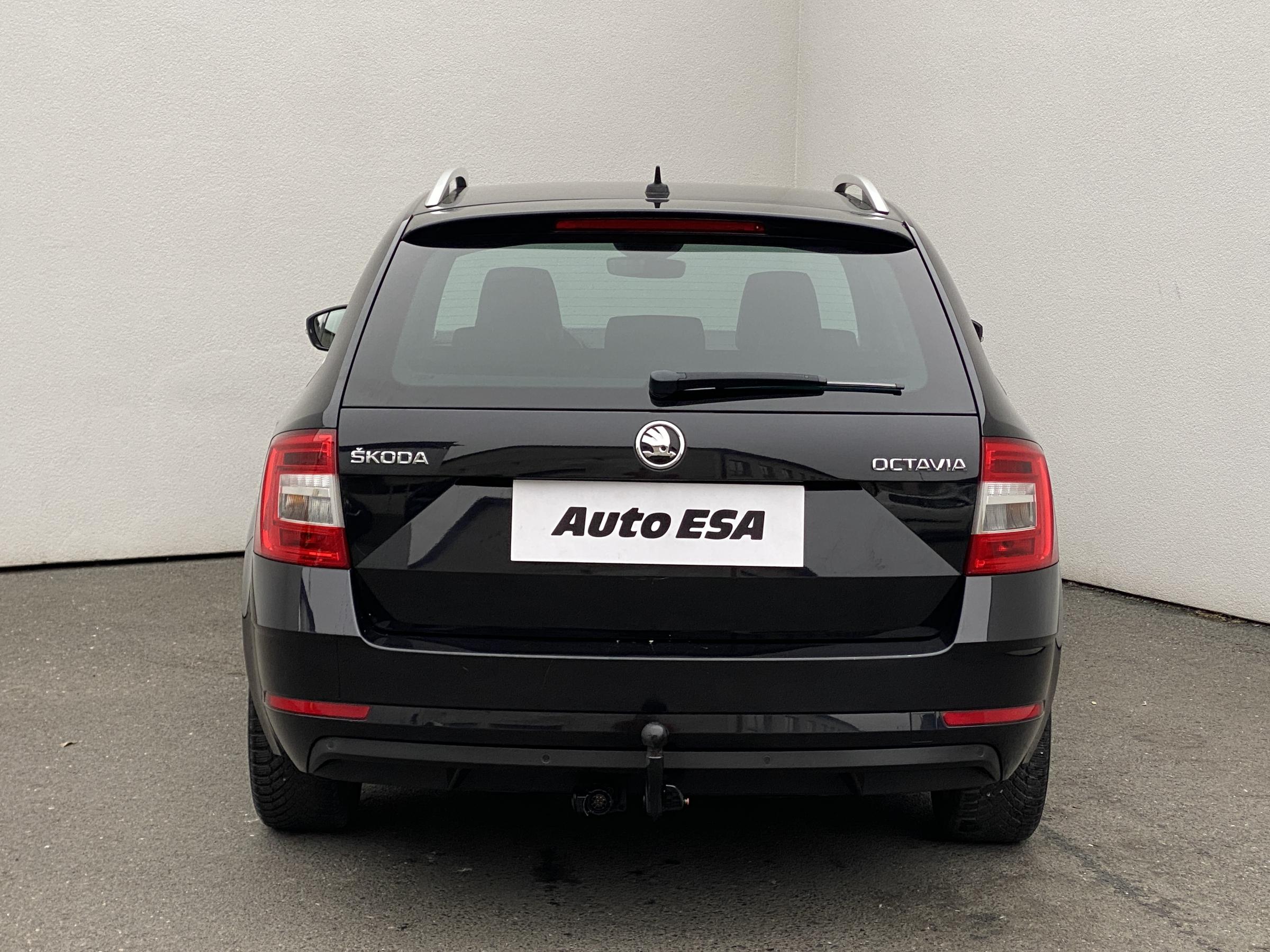 Škoda Octavia III, 2018 - pohled č. 5