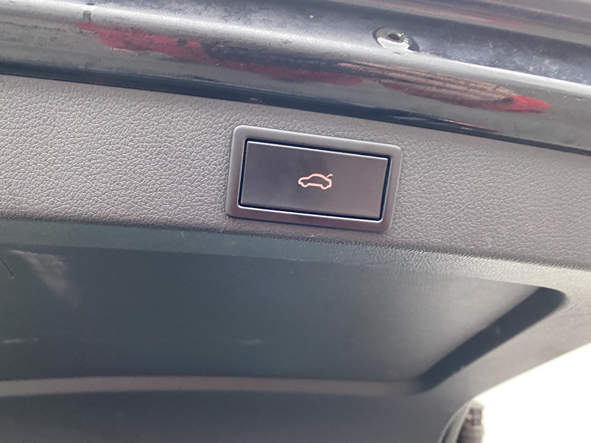 Škoda Octavia III, 2018 - pohled č. 9