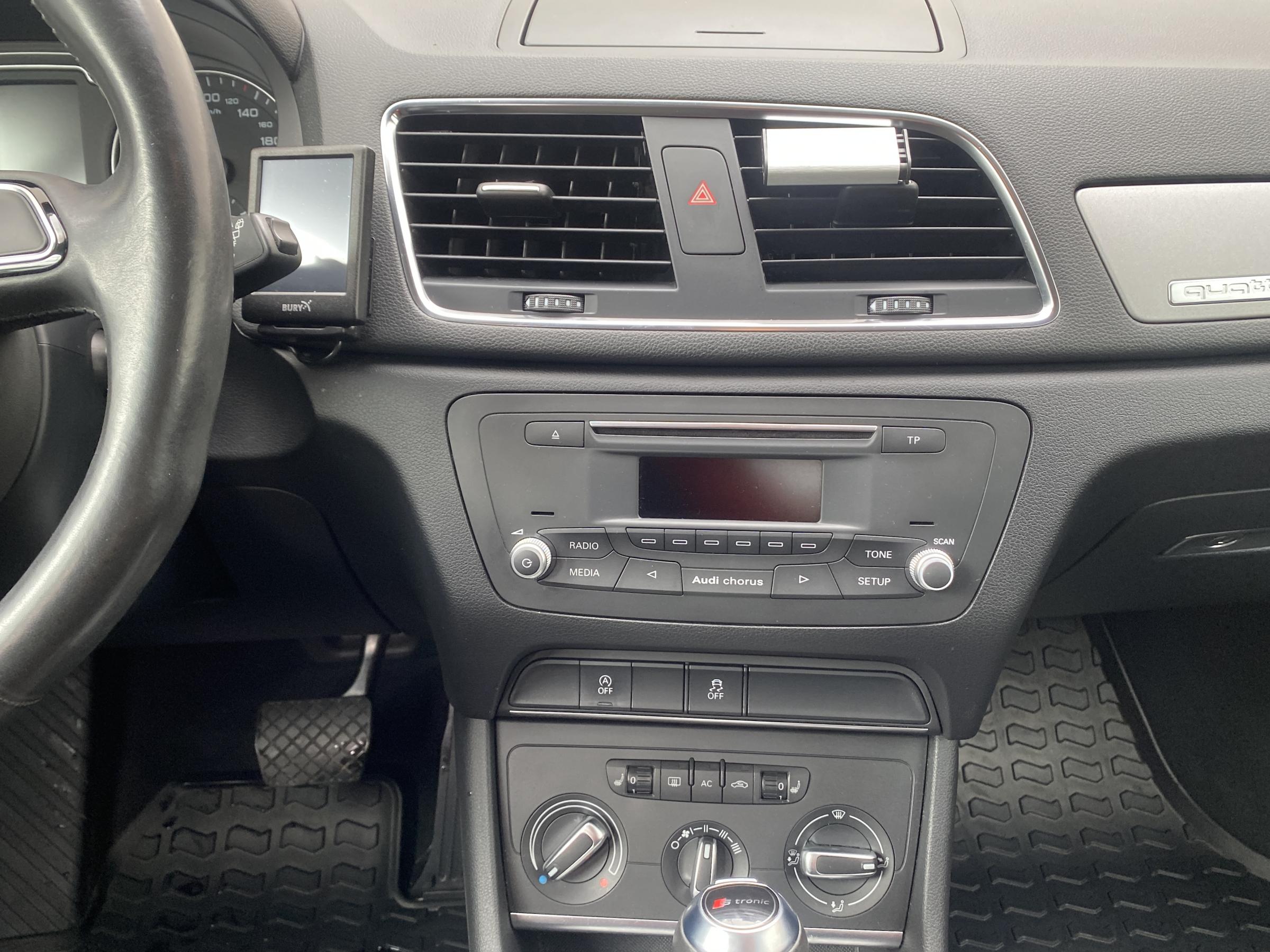 Audi Q3, 2012 - pohled č. 10