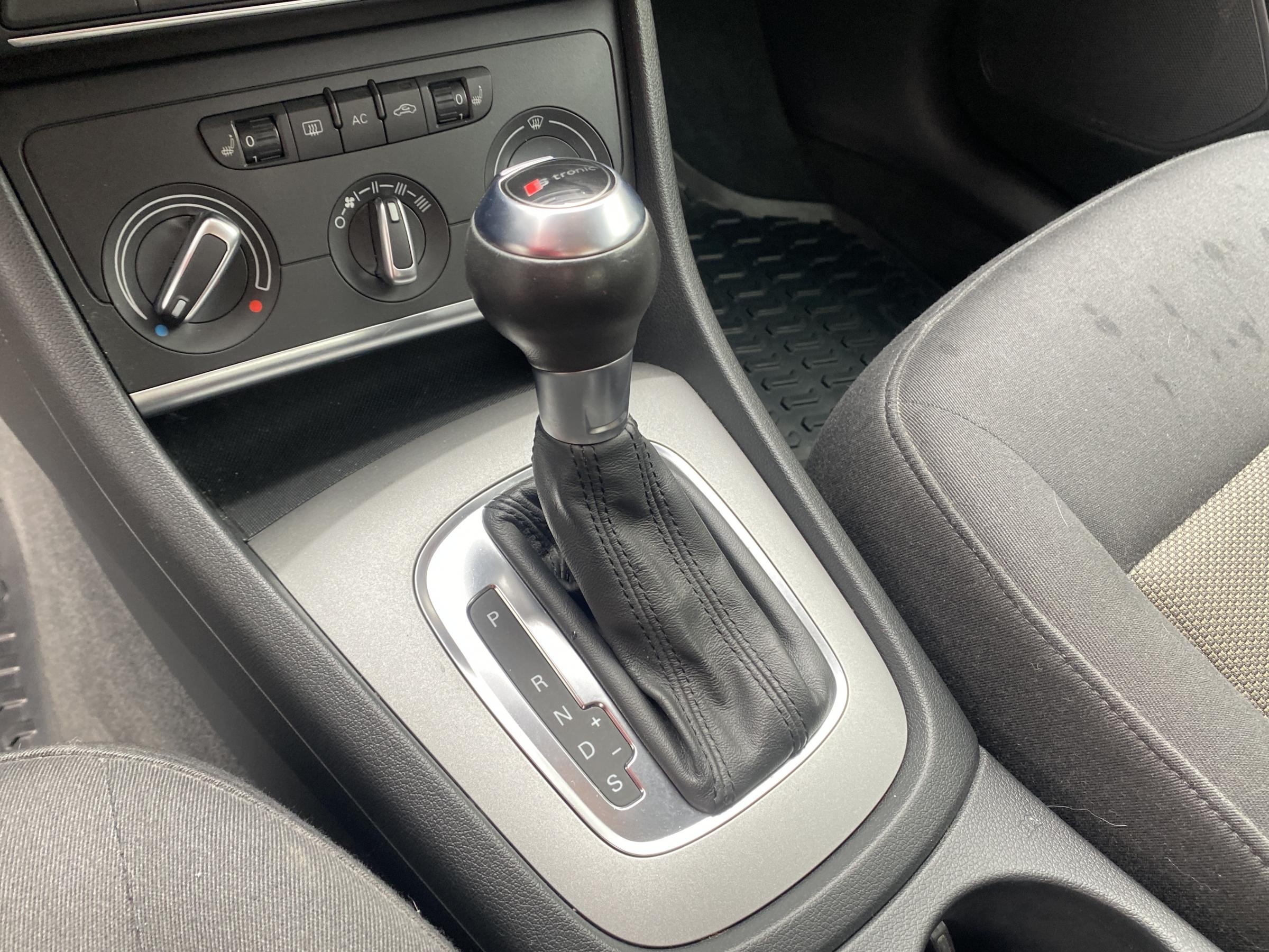 Audi Q3, 2012 - pohled č. 16