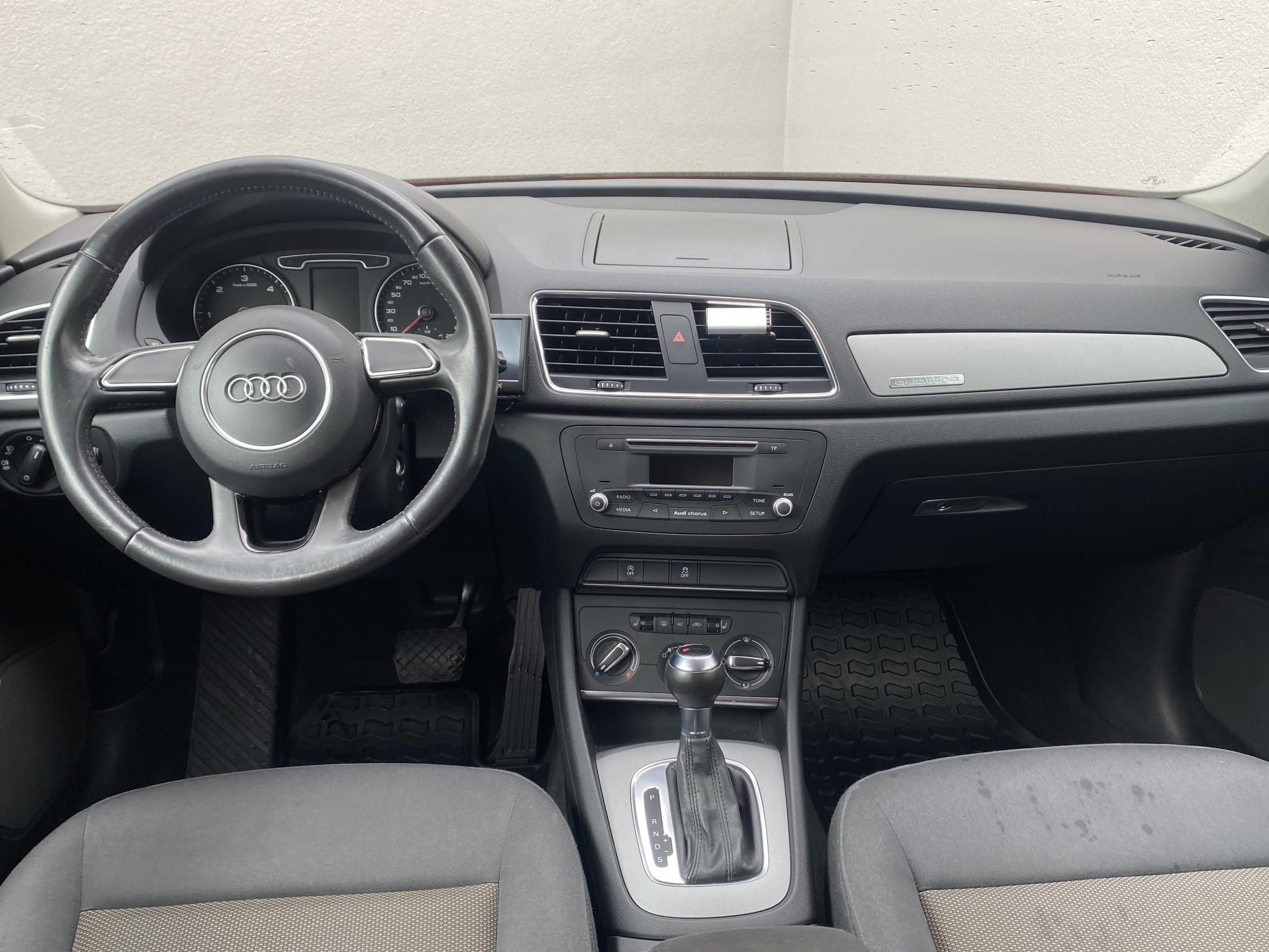 Audi Q3, 2012 - pohled č. 8