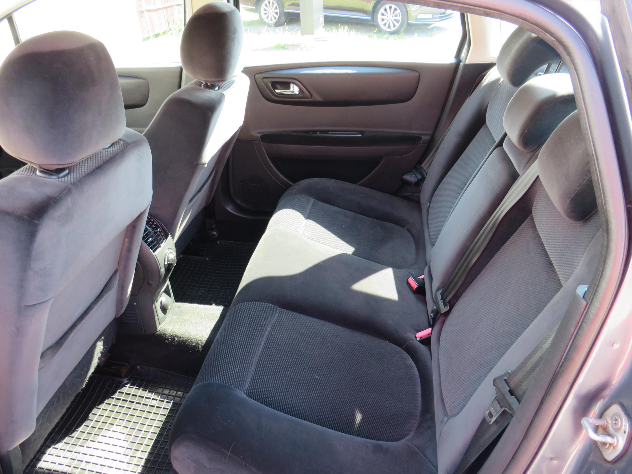 Citroën C4, 2008 - pohled č. 10