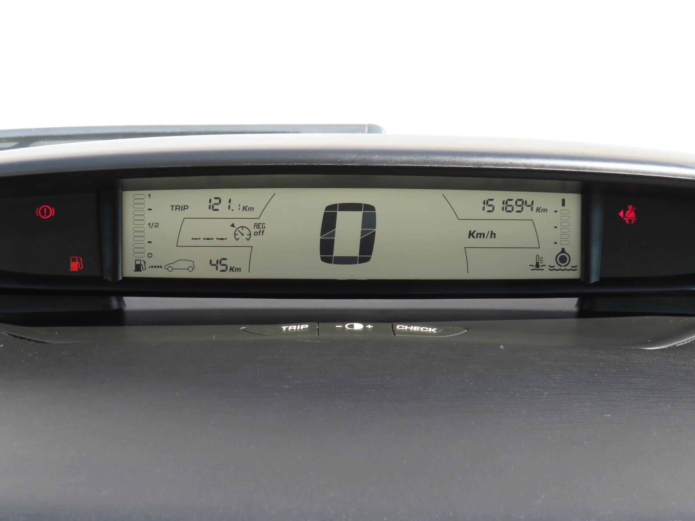 Citroën C4, 2008 - pohled č. 13