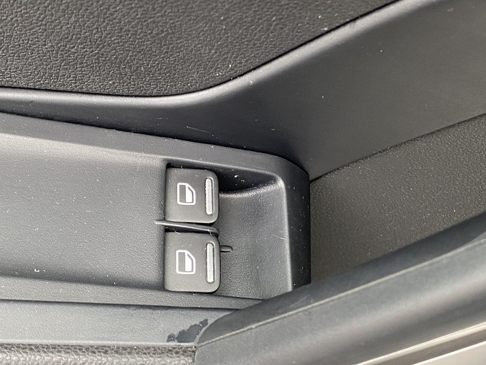 Volkswagen Beetle 1.4 TSi Design