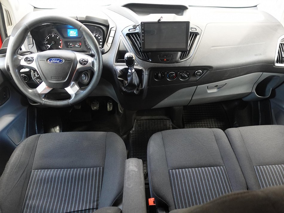 Ford Transit Custom 2.2TDCi Trend L2 6míst