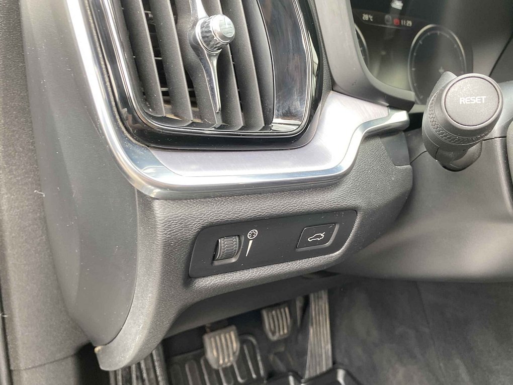 Volvo V60 2.0d 