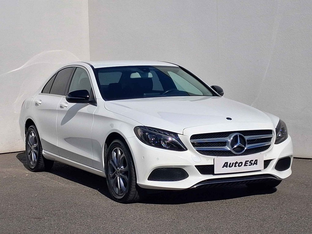 Mercedes-Benz Třída C 2.2 CDi  220d 4Mat