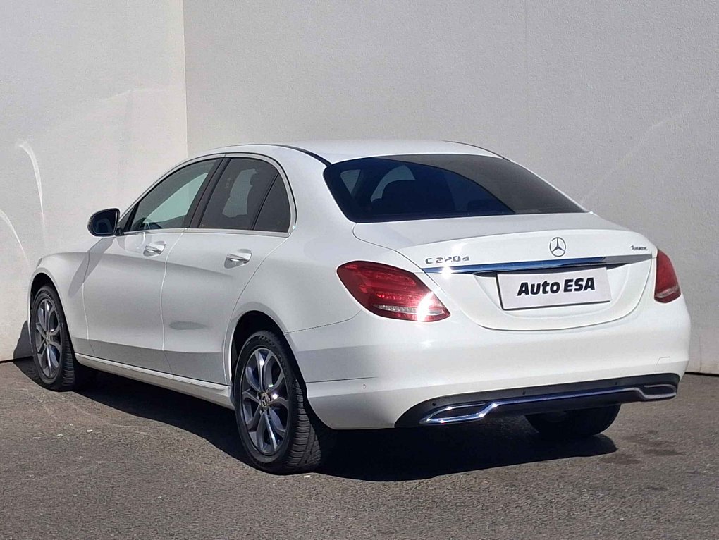 Mercedes-Benz Třída C 2.2 CDi  220d 4Mat