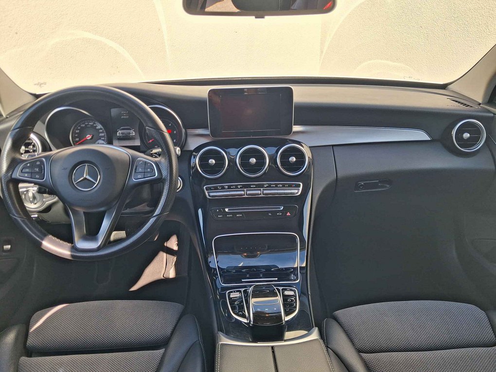 Mercedes-Benz Třída C 2.2 CDi  220d 4Mat