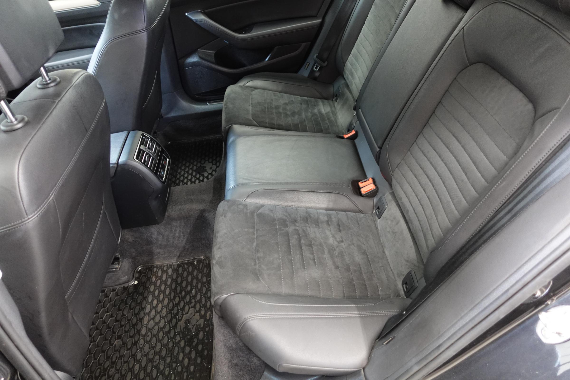 Volkswagen Passat, 2018 - pohled č. 11