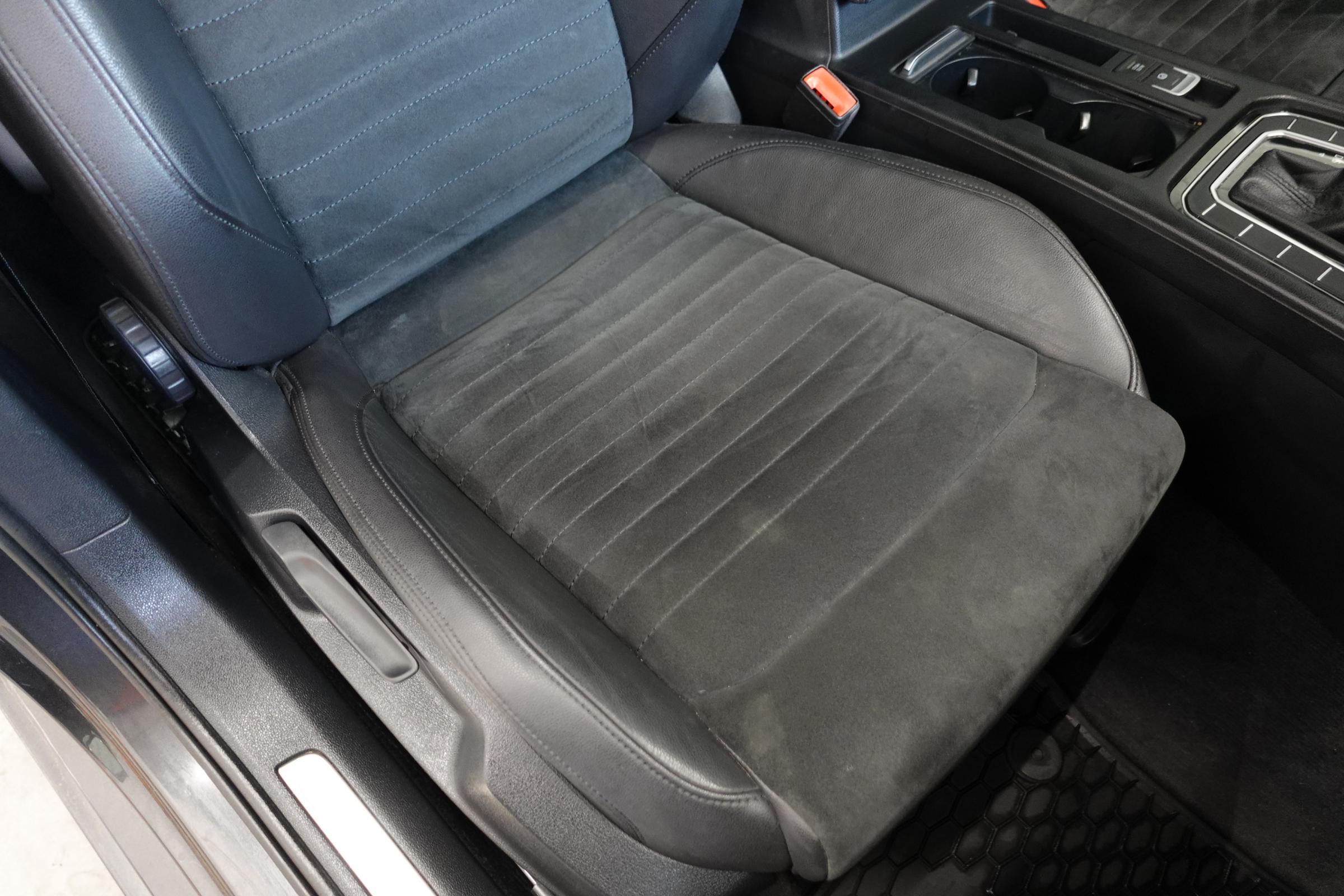 Volkswagen Passat, 2018 - pohled č. 12