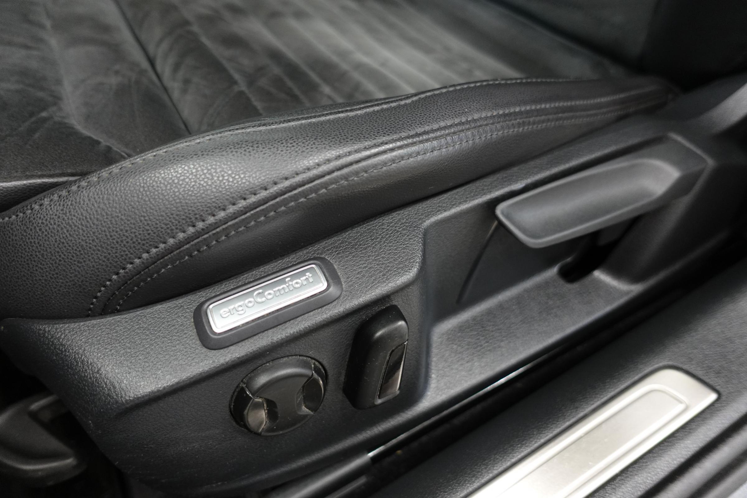 Volkswagen Passat, 2018 - pohled č. 16